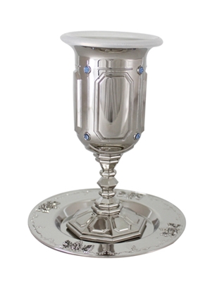 תמונה של גביע קידוש ותחתית מניקל משובץ "פאר"
