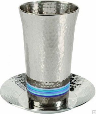 תמונה של גביע קידוש מניקל עם תחתית חמישה צבעים (כחול) - יאיר עמנואל